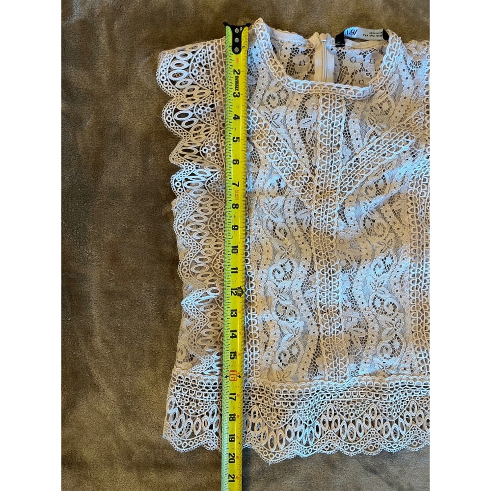 ZARA Lace Mock Neck Cap Sleeve Blouse Top Beige Size S - Picture 5 of 5